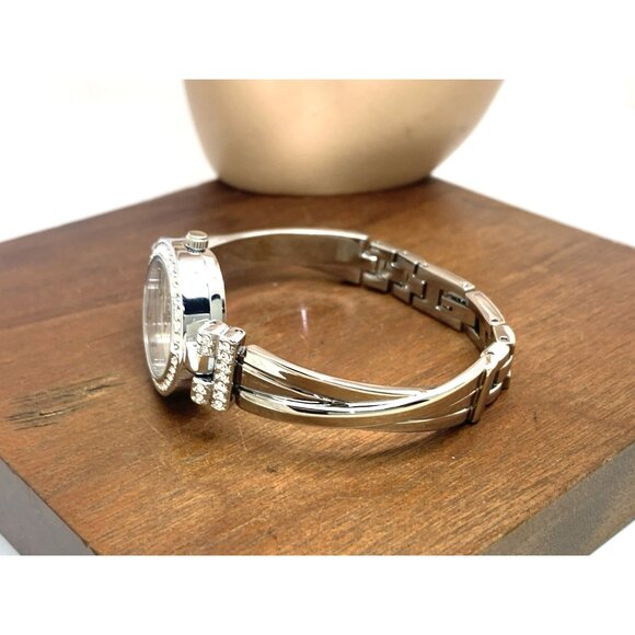 Timex Women's Watch TW2W62200 Quartz Gemmed Mother of Pearl Dial Steel 24mm - Picture 8 of 13